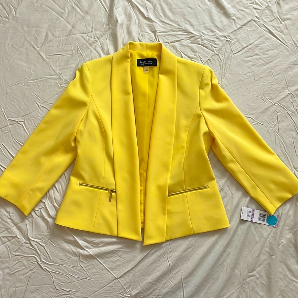 Black label, banana yellow blazer
